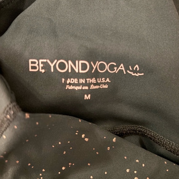Beyond Yoga green and gold metallic speckled ombre leggings size M - Picture 12 of 12